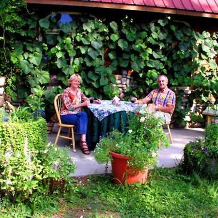 China Bend Winery Bed And Breakfast Kettle Falls Екстер'єр фото